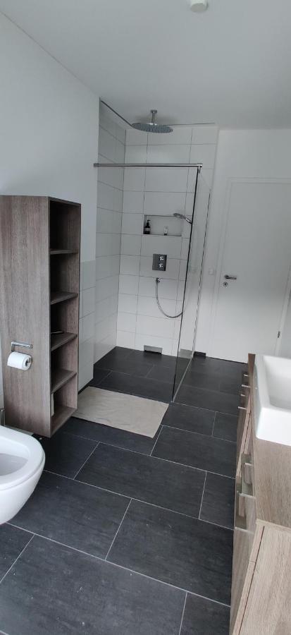 Schoene Wohnung In 瓦伦施塔特 外观 照片